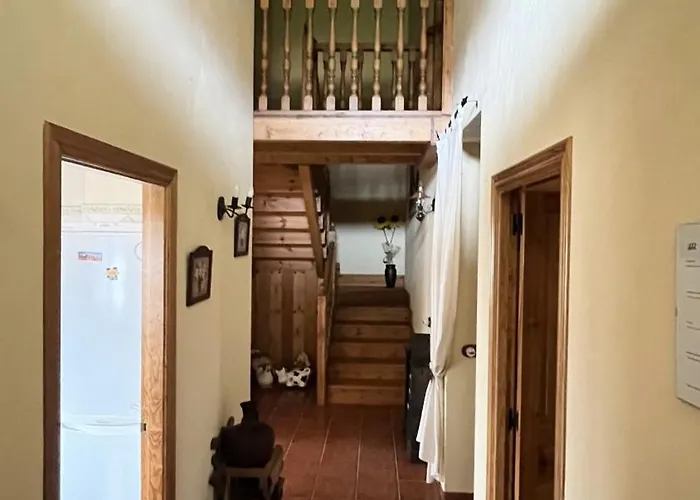 La Puerta De Gredos * San Martín del Pimpollar