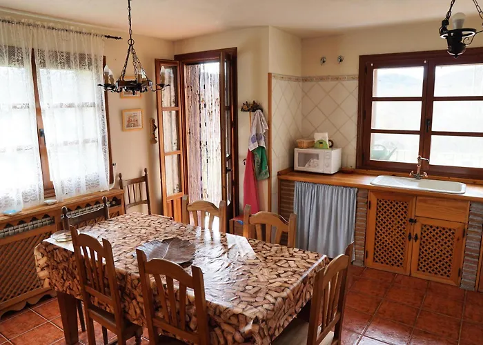 La Puerta De Gredos * San Martin del Pimpollar